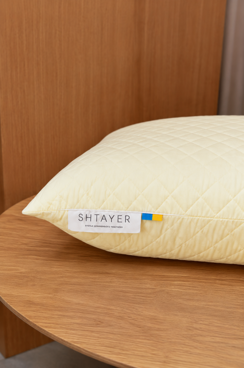 Подушка гіпоалергенна AERY yellow подушка AERY yellow 2